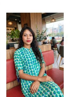 Rani Roy - escort in Mumbai Photo 9 of 10