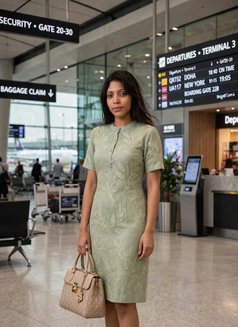 Rani Roy - escort in Mumbai Photo 10 of 10