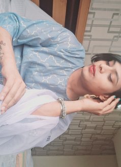 Rani Sen - Acompañantes transexual in New Delhi Photo 4 of 4