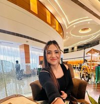 Rani Sharma - puta in Colombo