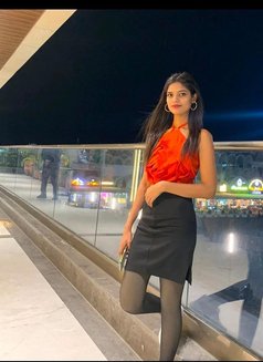 Rani Sharma Ji - escort agency in Gurgaon Photo 2 of 3