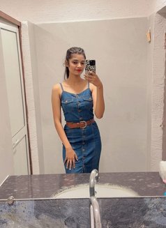 Rani Sharma Ji - escort agency in Gurgaon Photo 3 of 3