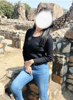REAL MEET OR CAM SESSION - escort in Chennai Photo 4 of 4