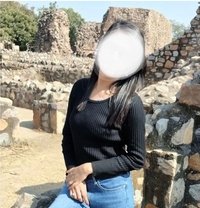 Soni camshow or real meet - escort in Hyderabad Photo 4 of 4