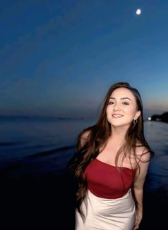 Rani Singh - escort in New Delhi Photo 12 of 12