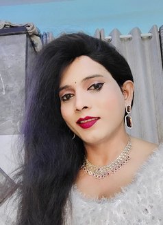 Rani Singh - Transsexual escort in Bhopal Photo 7 of 11