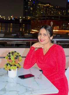 RaNia in Dubai - escort in Dubai Photo 6 of 12