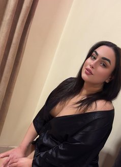 Rania - puta in Riyadh Photo 1 of 4