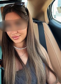 Christina🥰 - escort in Dubai Photo 4 of 6