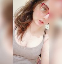 Rania - Intérprete transexual de adultos in Cairo