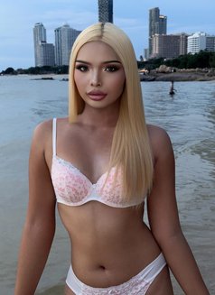 Rania - Masajista in Bangkok Photo 18 of 19