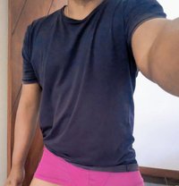Ranidu - Male escort in Colombo