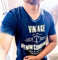 Ranidu - Male escort in Colombo