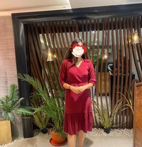 Ranii No Cash - puta in Ahmedabad