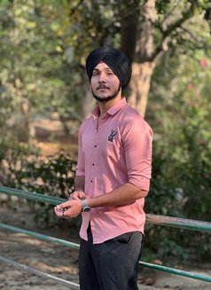 Ranjit - Acompañantes masculino in New Delhi Photo 3 of 5