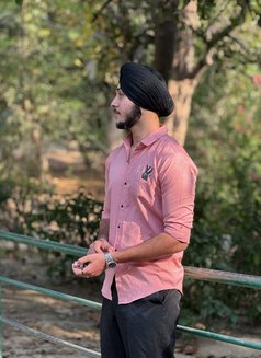 Ranjit - Acompañantes masculino in New Delhi Photo 4 of 5