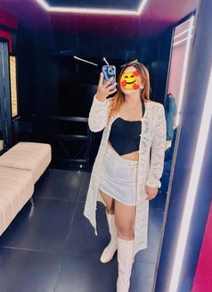 Genuine hand cash service available - escort in Kathmandu Photo 2 of 2
