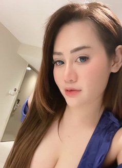 Ranni - escort in Jakarta Photo 2 of 3