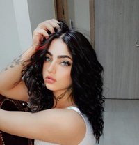 Ranouch - escort in Beirut
