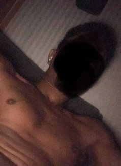 Ransh - Male escort in Colombo Photo 12 of 12