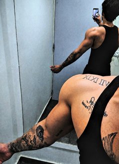 Ranveer - Male escort in Jaipur Photo 5 of 6