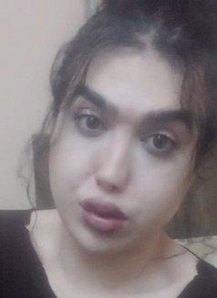 Raqan - Transsexual escort in Muscat Photo 1 of 4