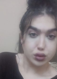 Raqan - Transsexual escort in Muscat Photo 2 of 4