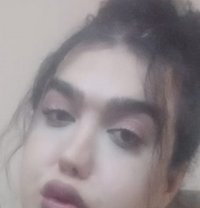 Raqan - Transsexual escort in Muscat