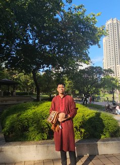 Rasel Chowdhury - Male escort in Kuala Lumpur Photo 7 of 13