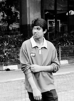 Rasel Chowdhury - Male escort in Tokyo Photo 5 of 7