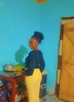 Rasha - masseuse in Mombasa Photo 7 of 9