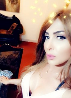 Rashaaa - Acompañantes transexual in Dubai Photo 4 of 6