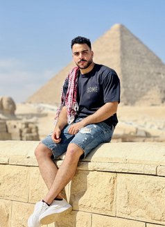 Rashed - Male escort in Dubai Photo 5 of 5