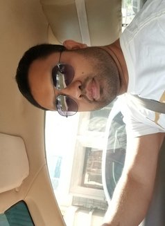 Rashedul - Male escort in Dubai Photo 4 of 10