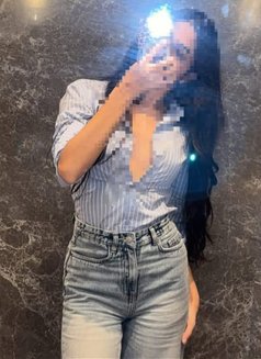 Rashi - escort in Mumbai Photo 1 of 2