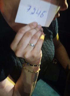 Rashi - escort in Mumbai Photo 2 of 3
