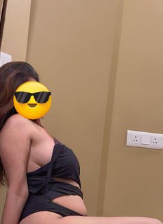 Rashi - escort in Hyderabad Photo 1 of 2