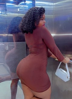 Rashidah - escort in Yiwu Photo 1 of 3