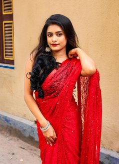 HIGH PROFILE INDIAN & Russian - escort in Gurgaon Photo 4 of 7