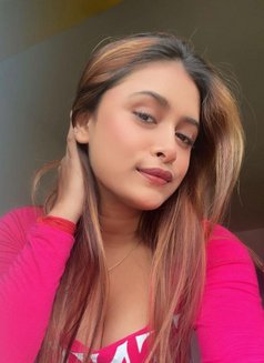 HIGH PROFILE INDIAN & Russian - escort in Gurgaon Photo 6 of 7