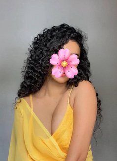 Ravini Girl (Camshow Only) - puta in Colombo Photo 10 of 11