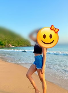 Rashini Petite Girl - escort in Colombo Photo 6 of 8