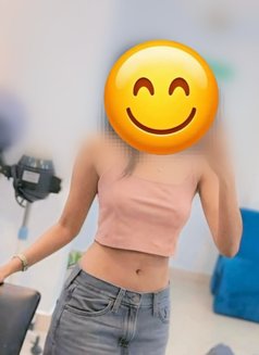 Rashini Petite Girl - escort in Colombo Photo 7 of 8