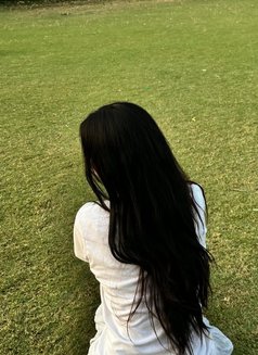 Rashita- CAM / audio session - escort in Chandigarh Photo 3 of 6