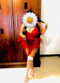 Rashmi frenando Office Girl - escort in Colombo Photo 13 of 15