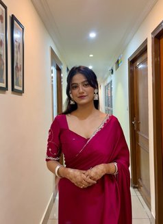 Rashmi - puta in Gurgaon Photo 11 of 13