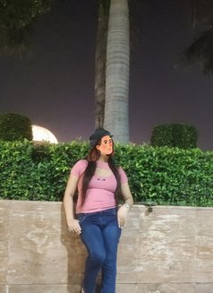 Rashmi - companion in New Delhi Photo 3 of 6