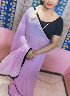 Rashmi - Transsexual escort in Coimbatore Photo 3 of 3