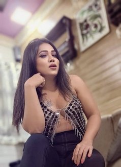 Rashmi - Transsexual escort in Mumbai Photo 5 of 7