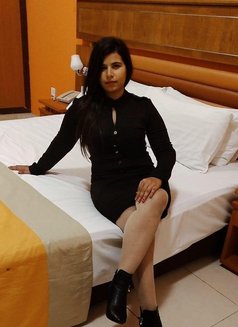 Rashmi Indian Milf - escort in Abu Dhabi Photo 2 of 4